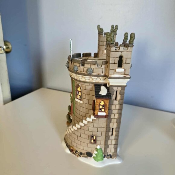 EUC Vintage Dept 56 Heathmoor Castle Dickens' Village Series 1999 - Picture 7 of 14